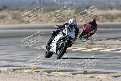 media/Nov-30-2025-TrackXperience (Sun) [[c0061d280f]]/3-Level 1/Session 4 (Turn 11)/